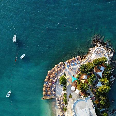 Manta Hotel Ksamil Exteriör bild