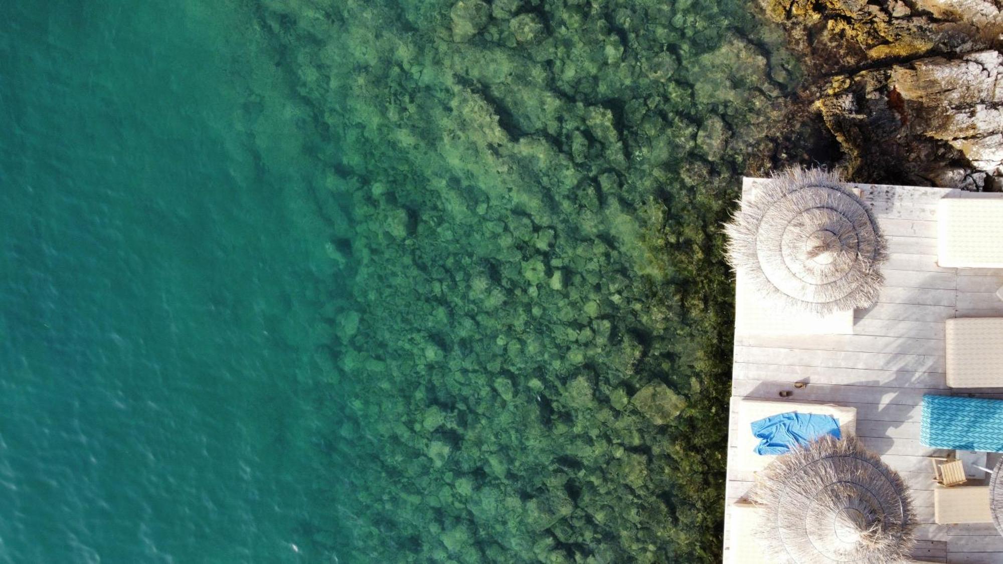 Manta Hotel Ksamil Exteriör bild