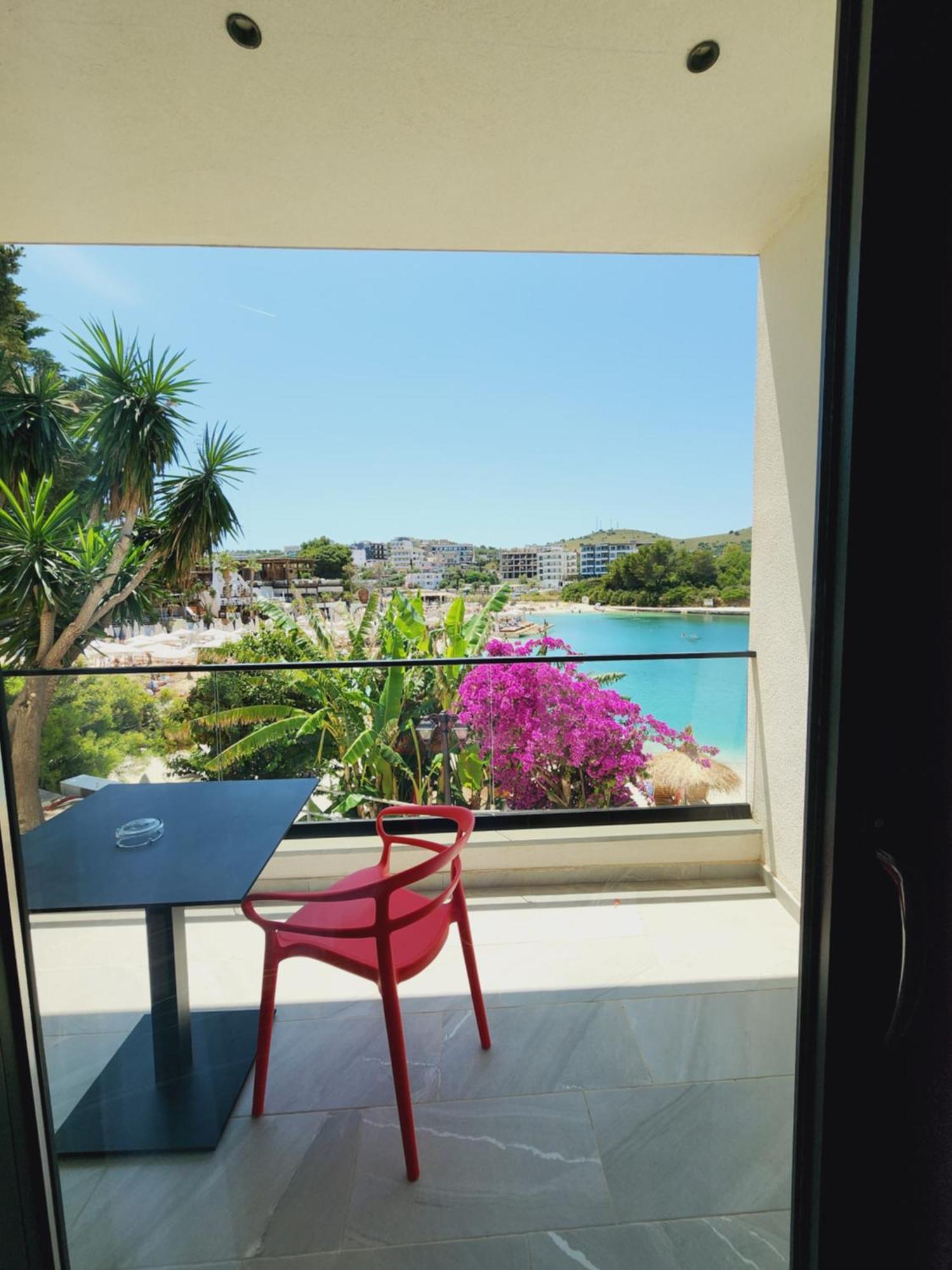 Manta Hotel Ksamil Exteriör bild